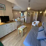 Appartement rénové situé plage de Trestraou à PERROS-GUIREC - Réf 857